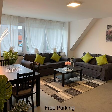 Cityapartment Platinum Mit Balkon Bzw,Terrasse Bielefeld Esterno foto